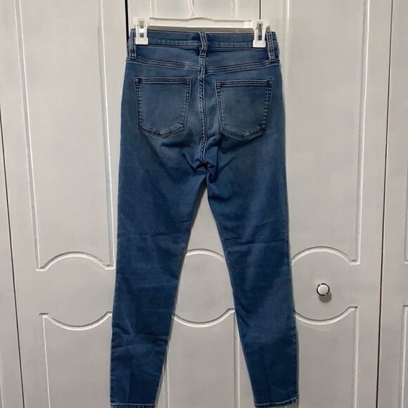 J. Crew Ankle Skinny Jeans size 26 - Picture 4 of 9